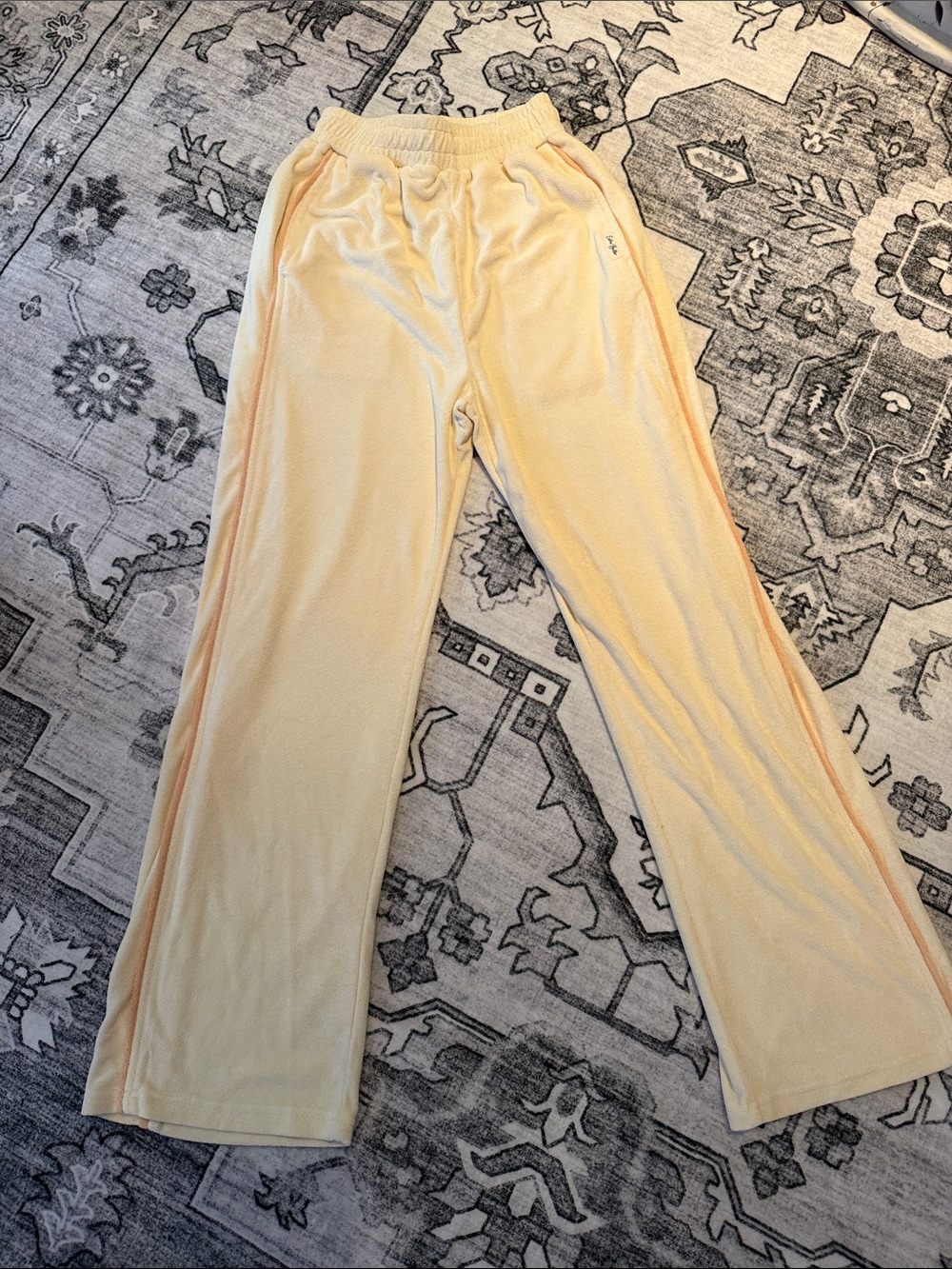 Soft Cozy Women's Extra Butter NY Lounge Pants - Pale Yellow NWOT